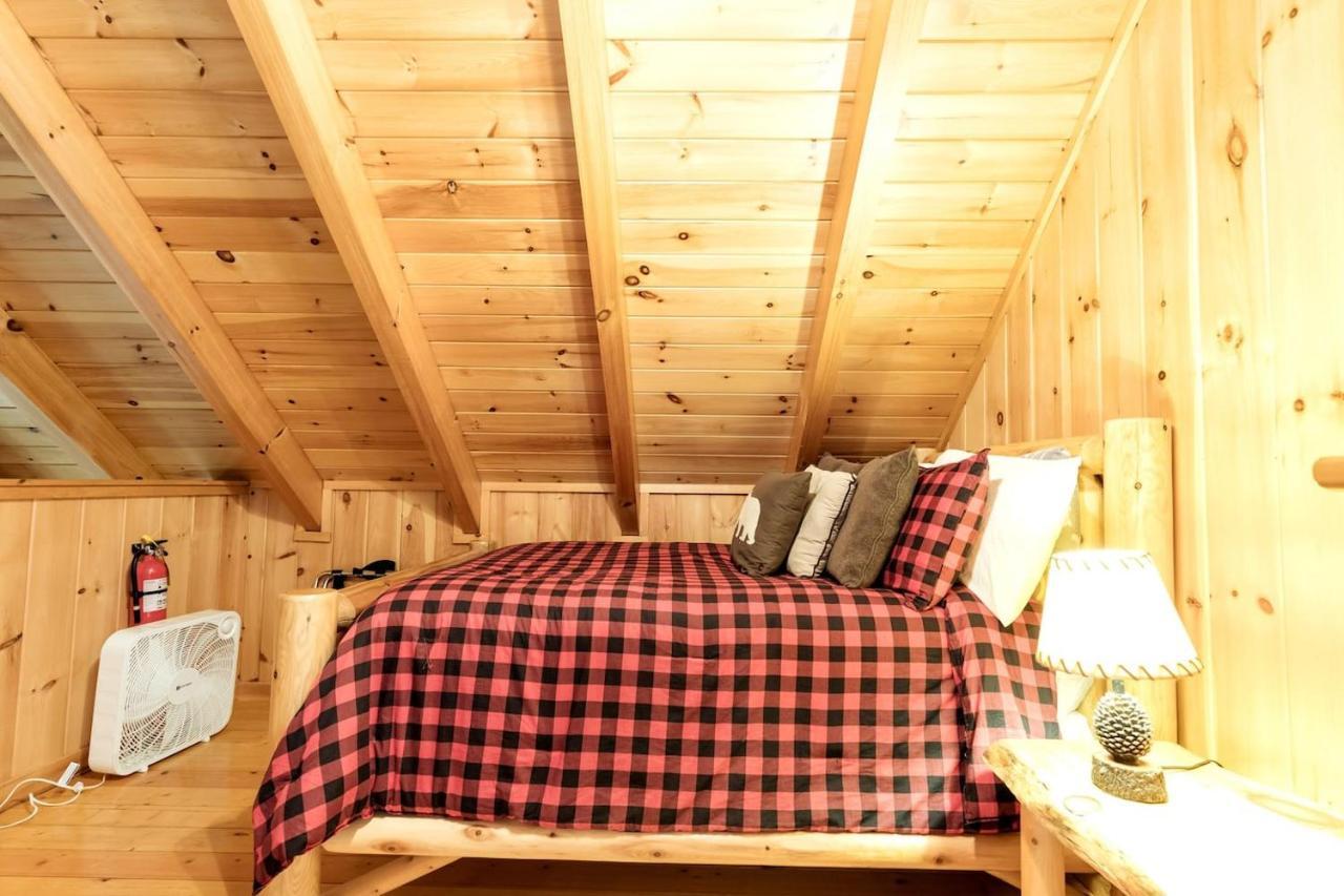 Smoky Mtn Hideaway - Cabin W/ Hot Tub & Pool Table Villa Сивиървил Екстериор снимка