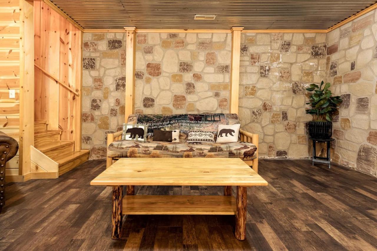 Smoky Mtn Hideaway - Cabin W/ Hot Tub & Pool Table Villa Сивиървил Екстериор снимка